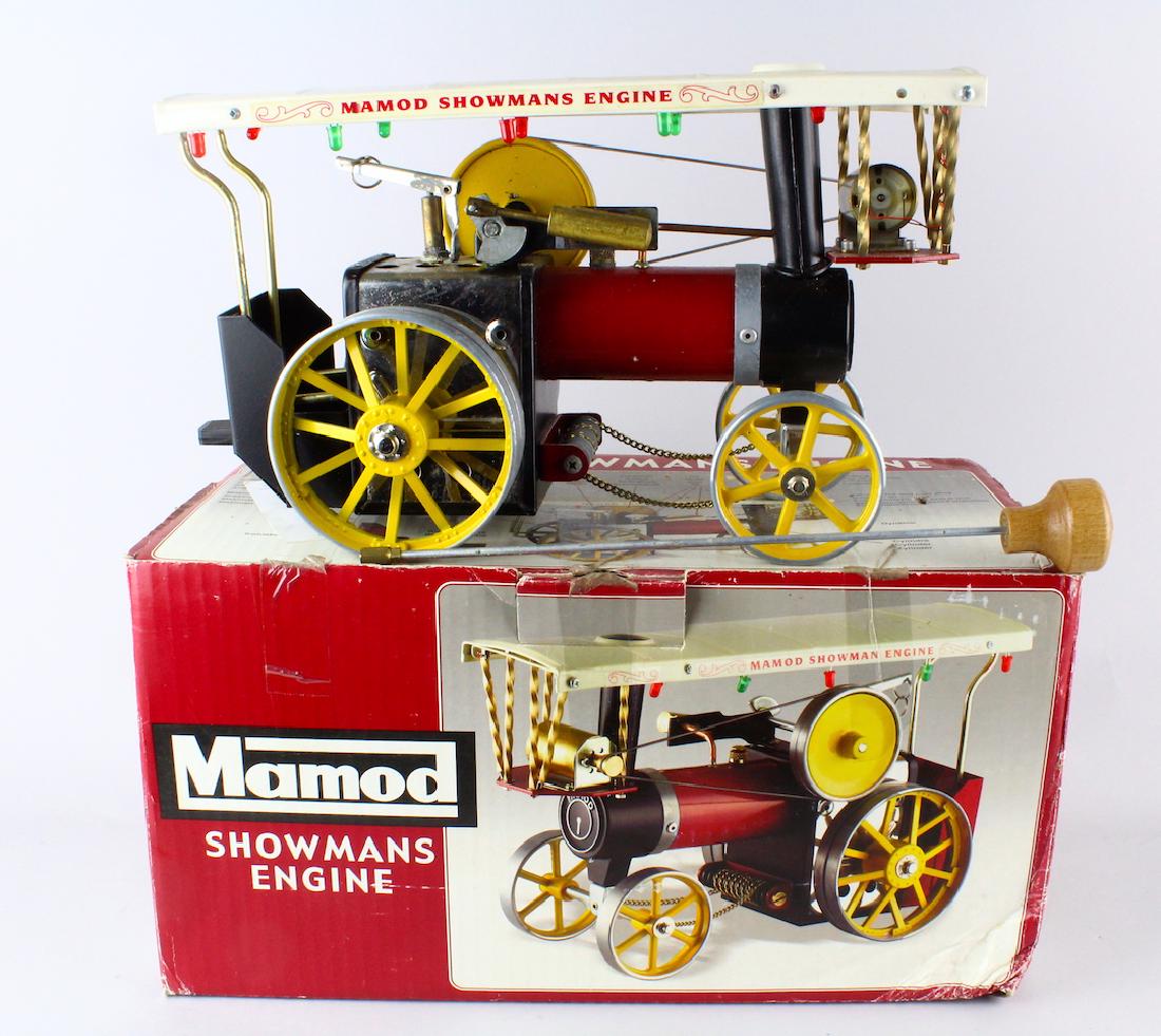 Mamod Showman's Engine Steam Engine in Box (1 of 2)