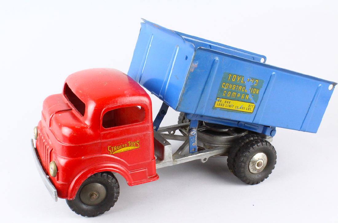 Structo Toyland Construction Co WInd Up Dump Truck (1 of 5)