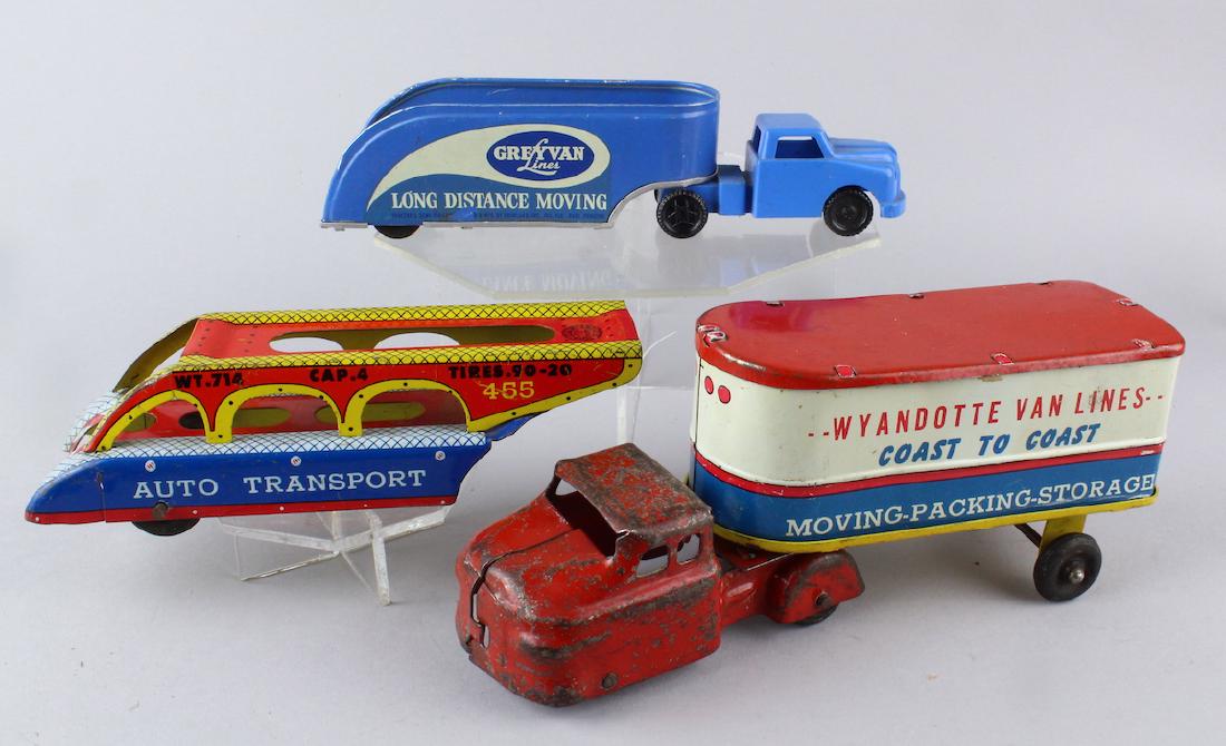 Wyandotte Auto Transport/Van Lines and Grey Van Lines (1 of 2)