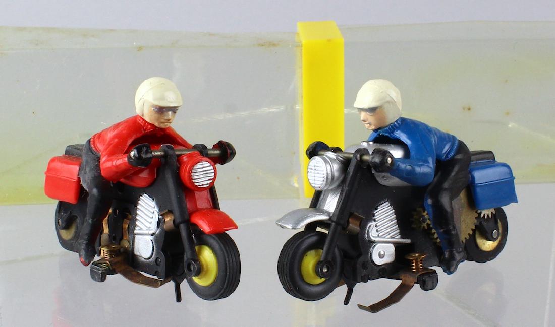 Aurora Slot Car Motorcycles (1 of 2)