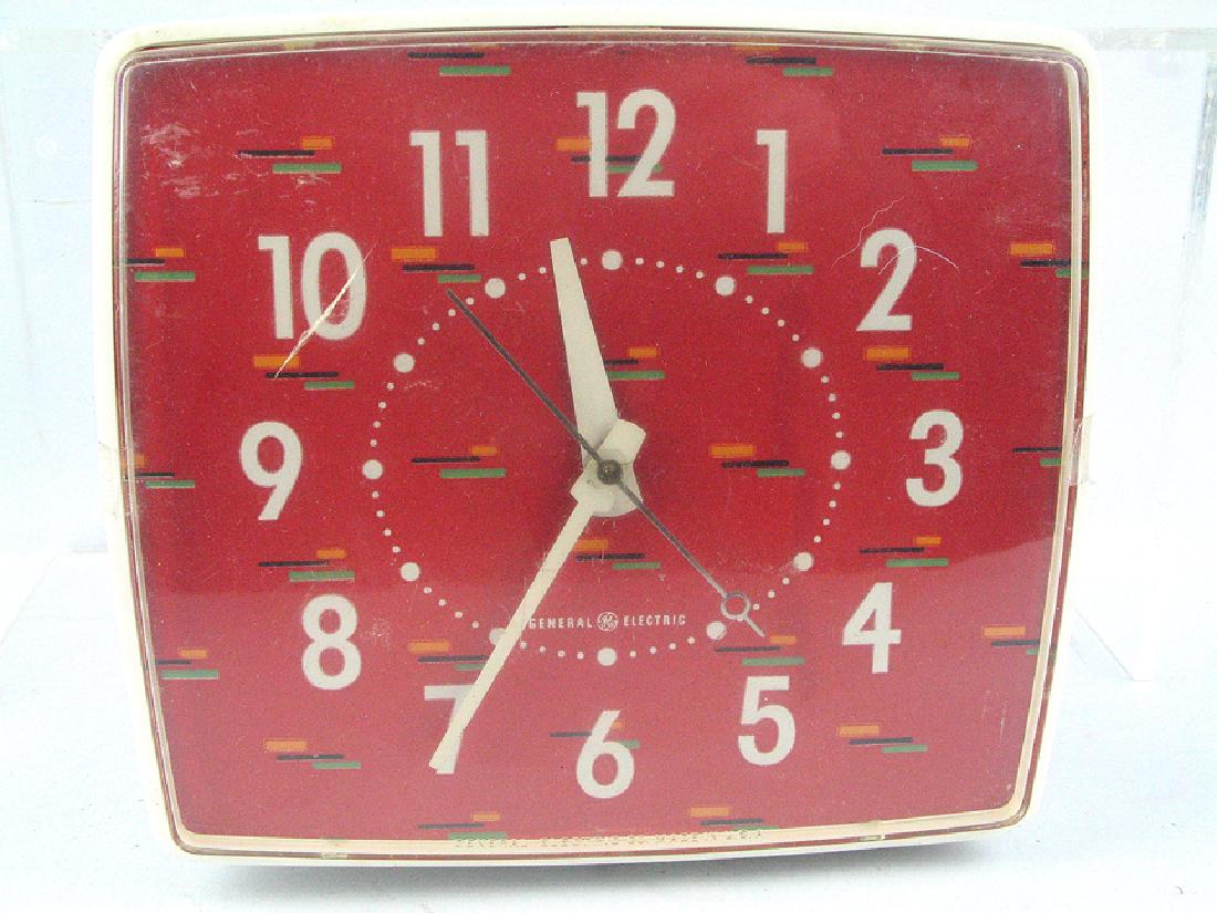 General Electric Mid Century Confetti Clock (1 of 2)