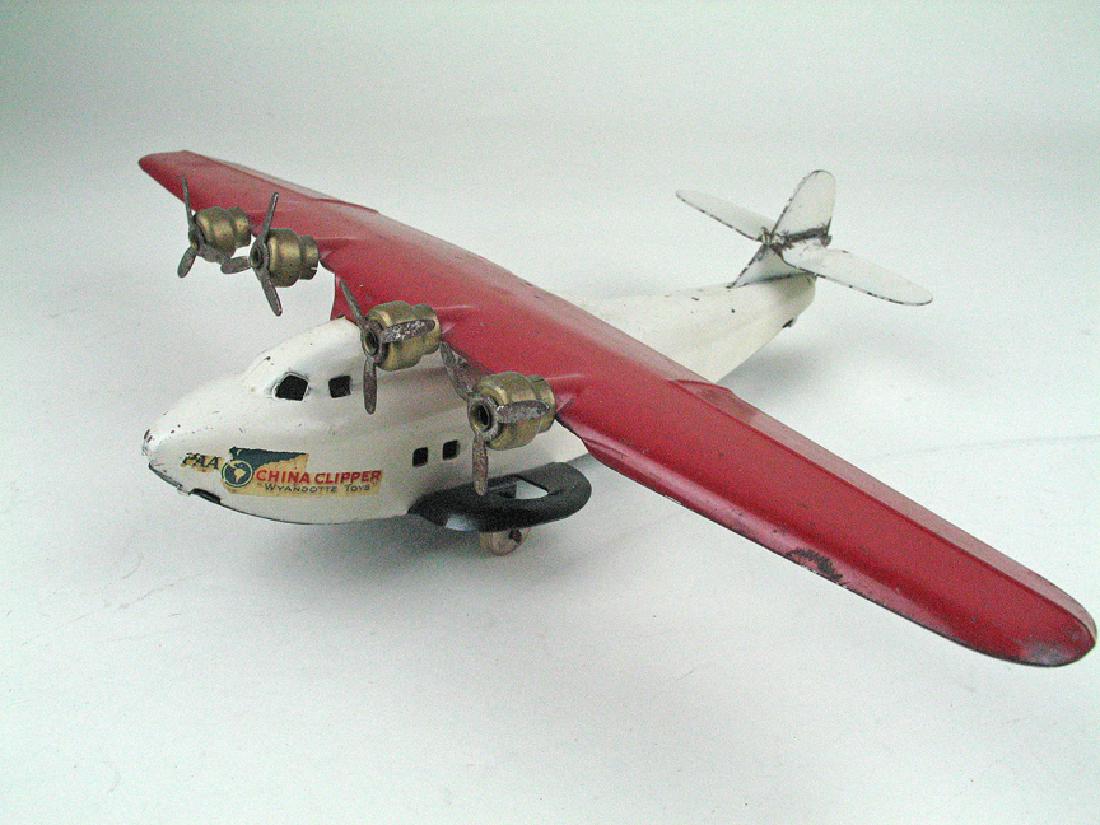 Wyandotte China Clipper Pressed Steel Plane (1 of 3)