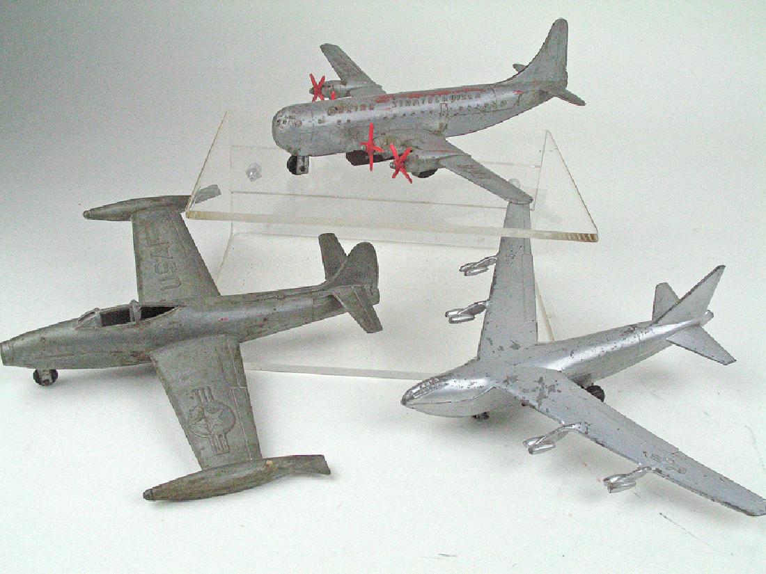 Lintoy? F84 Thunderbolt Boeing Strato Fortress (1 of 1)