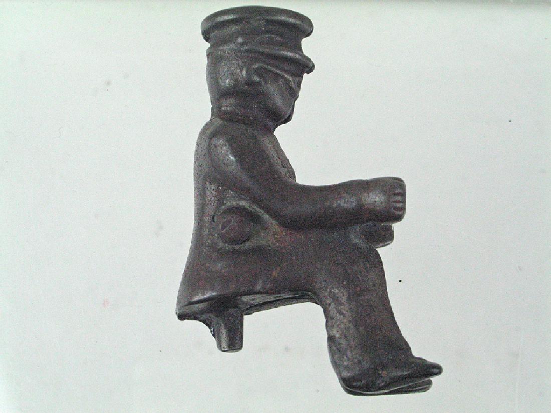 Hubley/Kenton  Arcade Cast Iron Driver (1 of 2)