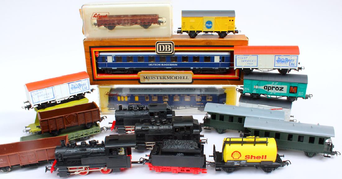 Large Liliput HO Train Lot with Engines (1 of 3)