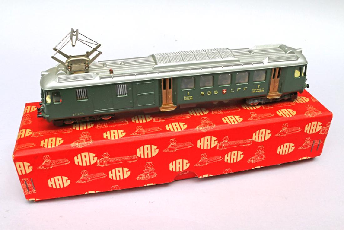 HAG Swiss HO Electric Loco Engine in Box (1 of 4)
