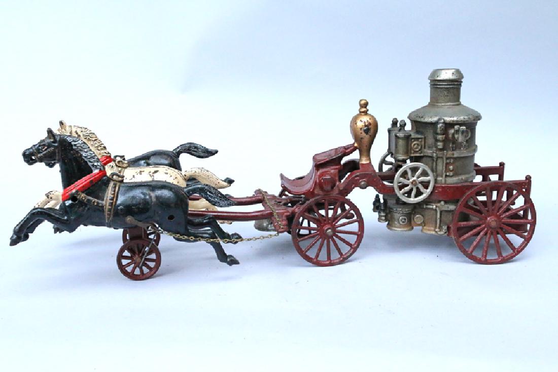 Cast Iron Fire Pumper Large (1 of 4)