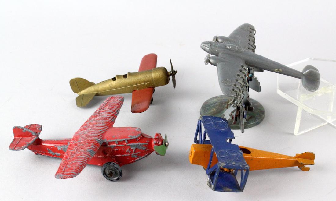Tootsietoy & Charm Airplanes (1 of 3)