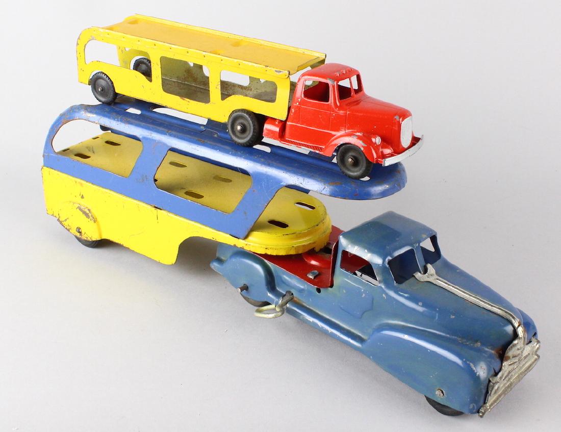 Marx & Tootsietoy Car Carrier Tractor Trailers (1 of 5)