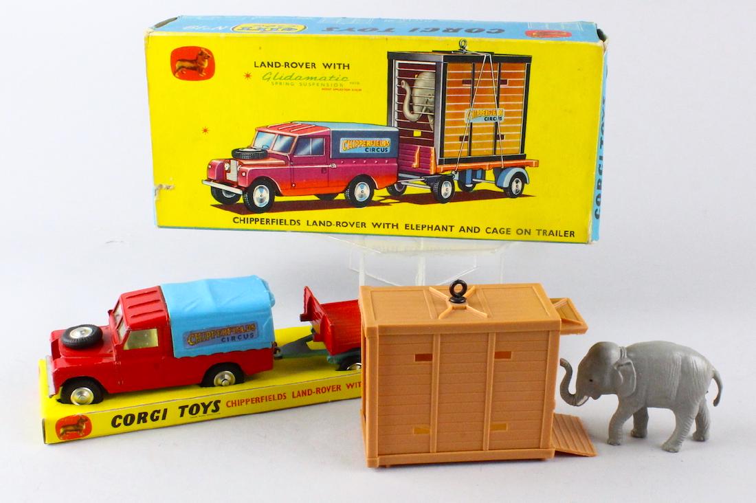 1960s Corgi Land Rover & Elephant & Cage in Box Set (1 of 6)