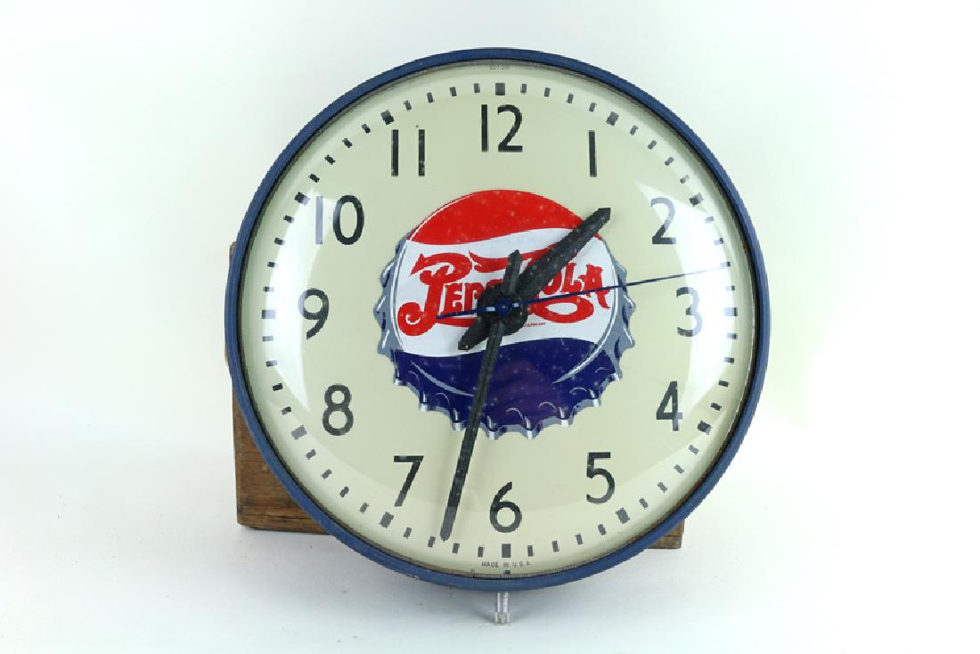 Pepsi Cola 1940\'s Advertising Clock (1 of 3)