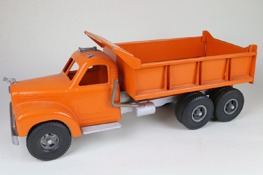 Smith Miller Dump Truck (1 of 4)