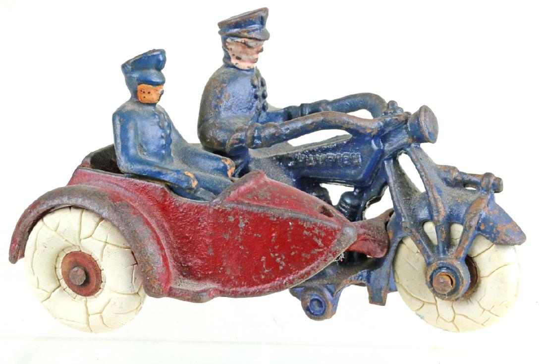 Champion Cast Iron Cycle w Side Car (1 of 4)