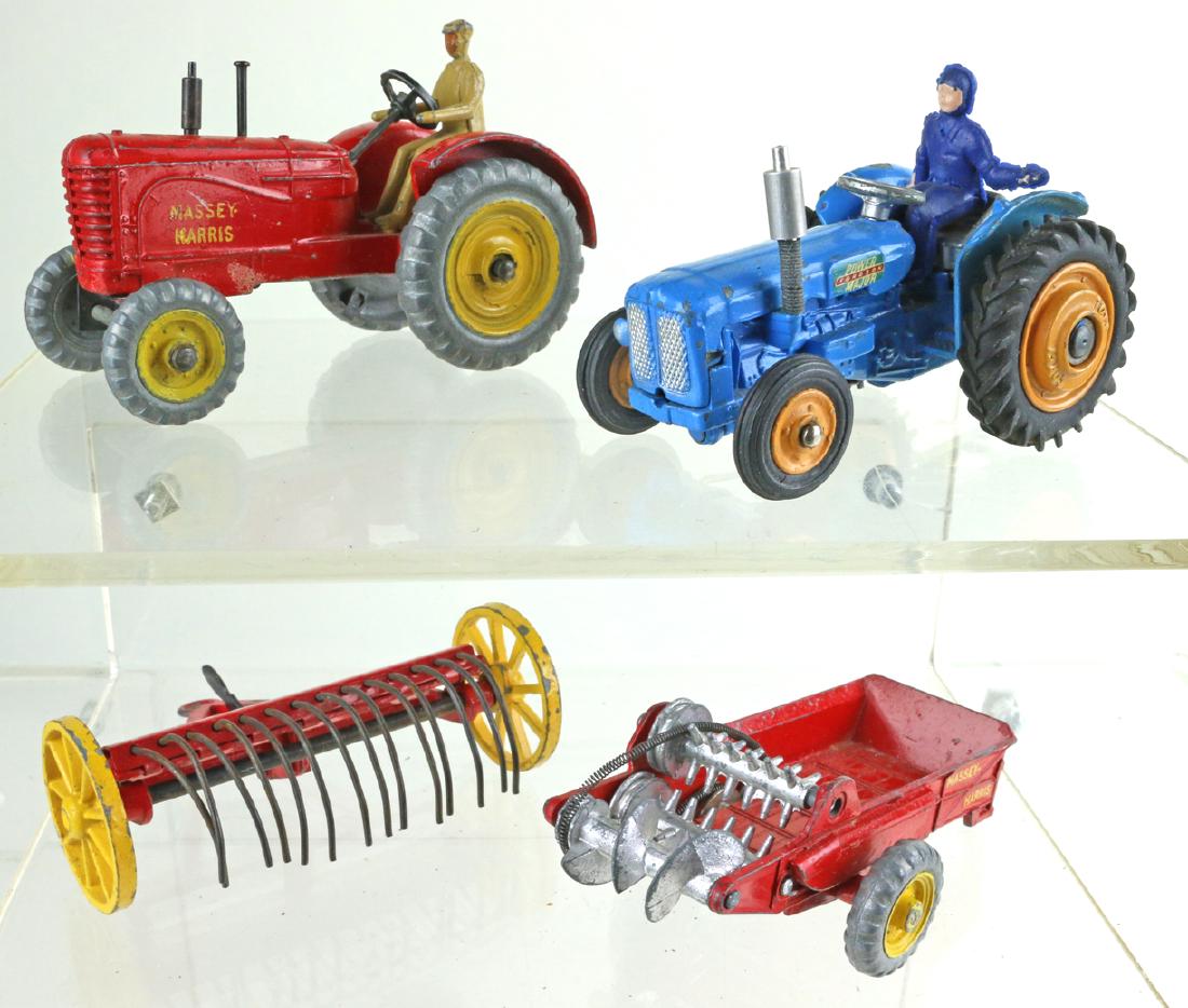Dinky Massey Harris Tractor Lot (1 of 2)