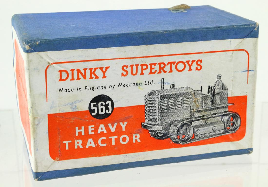 Dinky Heavy Tractor (1 of 3)