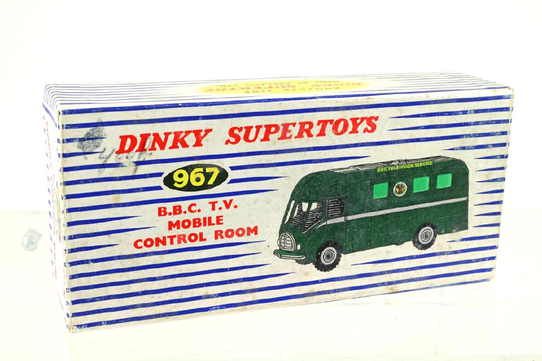 Dinky BBC TV Mobile Control Room 967 Truck In Box (1 of 3)