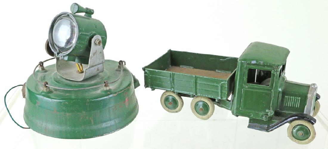 Britains Military Truck Searchlight Lot (1 of 2)