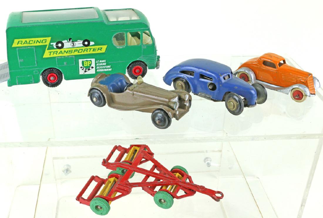 Kellerman Dinky Lesney Lot: Kellerman Dinky Lesney Lot, 5, 3 and 5 inches