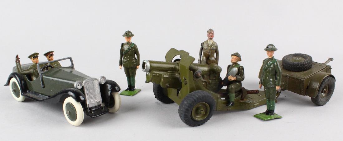 Britains Staff Car Officers, Artillery Men &Gun: Britains Staff Car Officers, Artillery soldiers and large gun. Possible repaint to car, great lot.