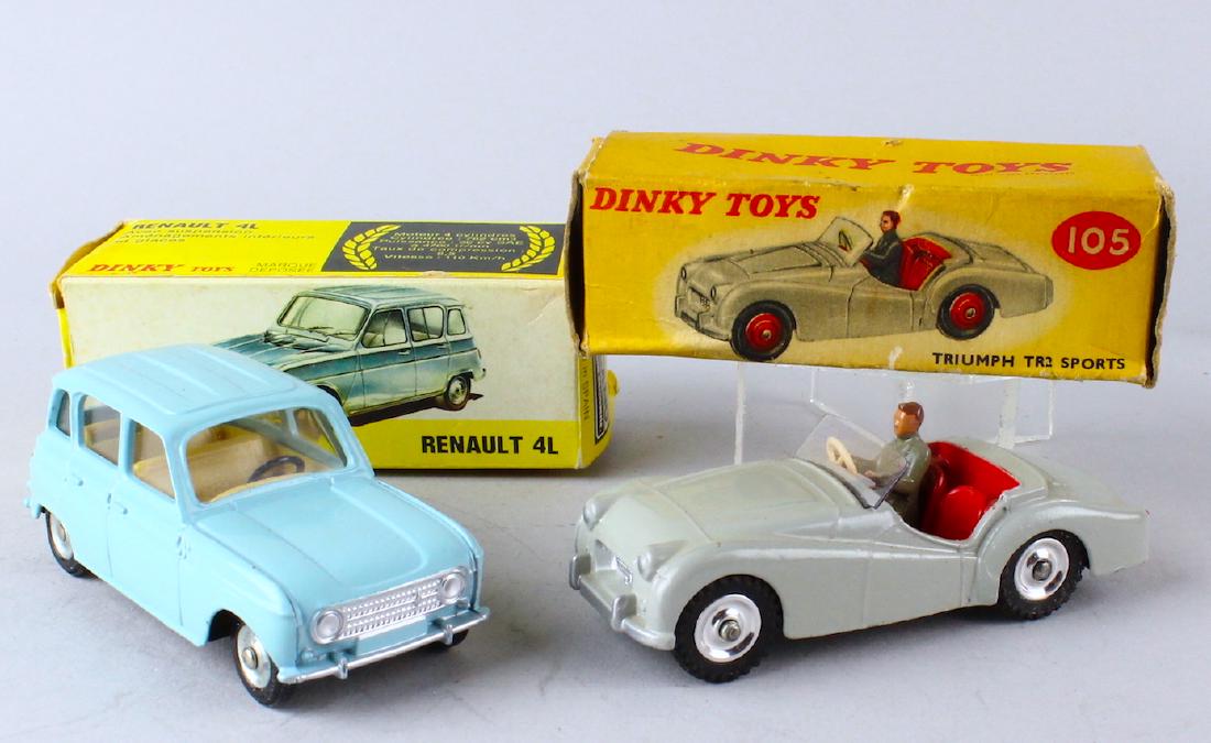 Dinky Renault & Dinky Triumph in Box (1 of 4)