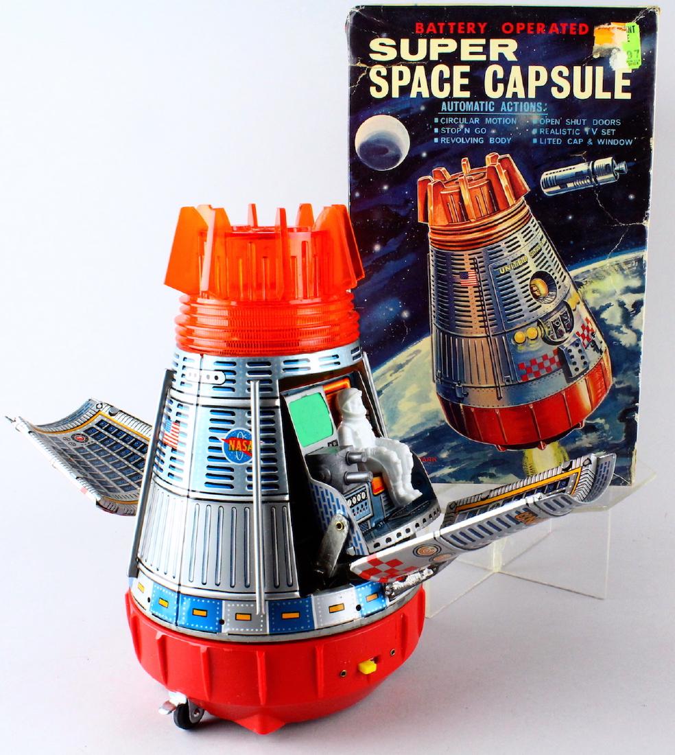 Japan Tin Super Space Capsule Battery Op in Box (1 of 4)