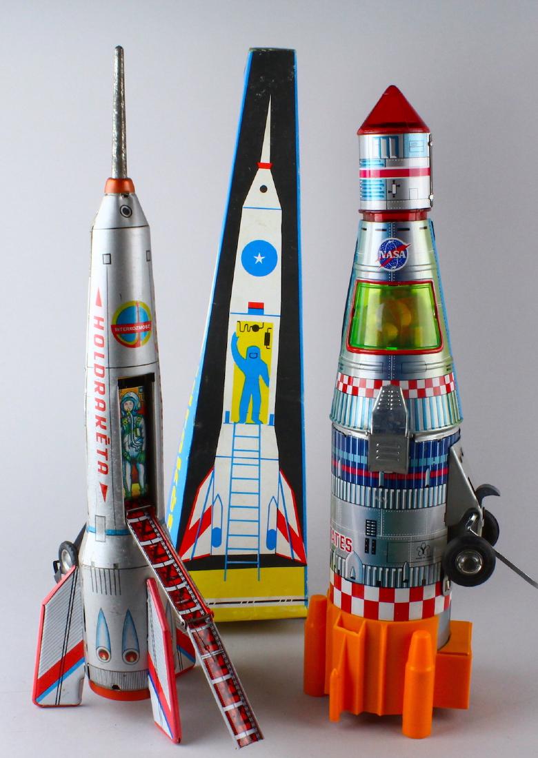 SH Japan Tin Space Capsule Rocket & Rocket (1 of 6)