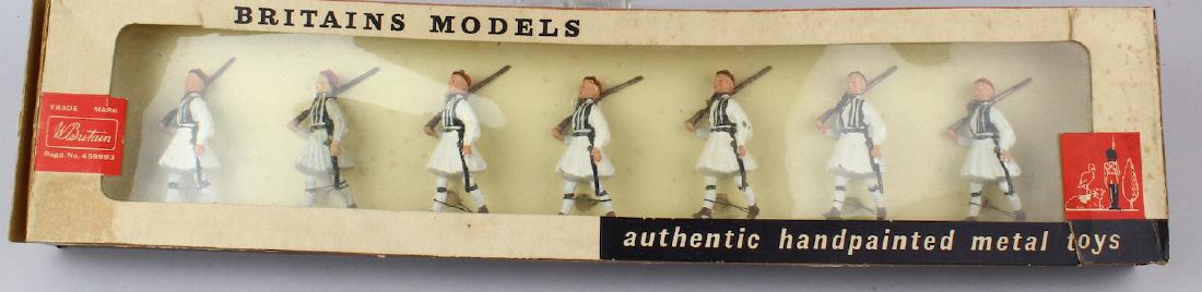 Britains Set # 196 Greek Evzones Mint in Box (1 of 2)