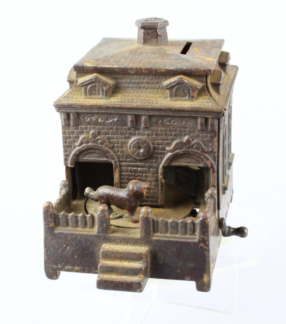 Judd Cast Iron Dog on Turntable Mechanical Bank (1 of 4)