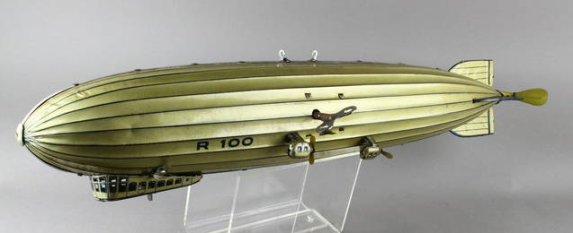 Tippco German Tin Large Zeppelin Airship R100