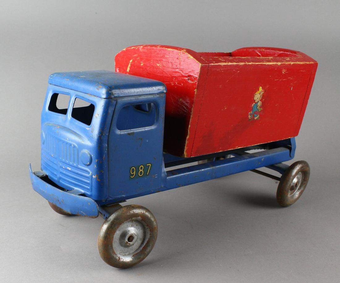MapleCrest Products Ty-Nee-Toy Tipping Truck: MapleCrest Products Ty-Nee-Toy Tipping Truck. All Original pressed steel and wood bed tipping truck.