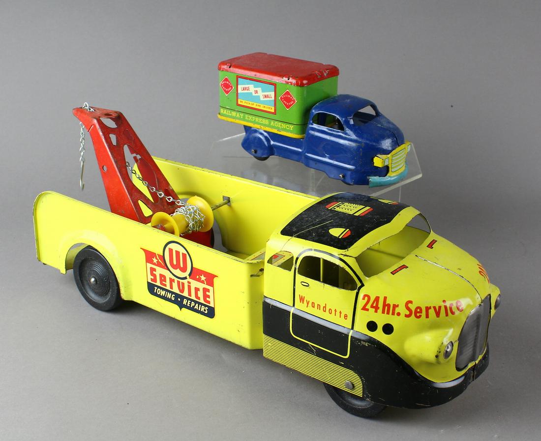 Wyandotte Towing Wrecker & Railway Express Truck: Wyandotte Towing Wrecker & Railway Express Truck, pressed steel trucks.