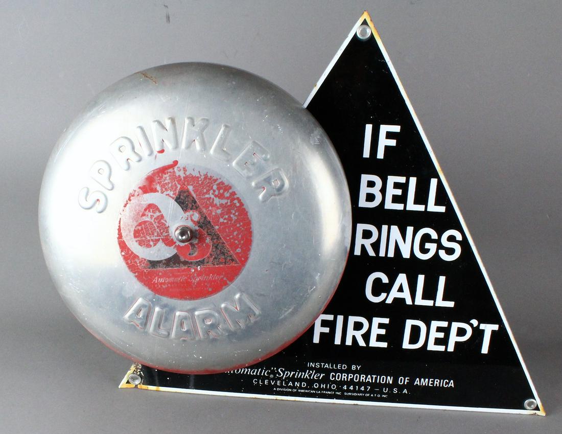 Wilesco German Steam Engine Power Plant: Wilesco German Steam Engine Power Plant. Classic large steam engine with catwalk around the boiler.