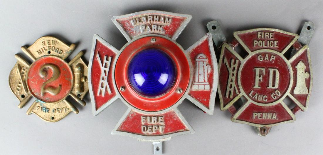 Fire Dept Metal Shields Cross Badges: Shields- New Milford, Florham Park, Gap FD Lang Co, PA. Florham has blue light center and measures 8 inches across.