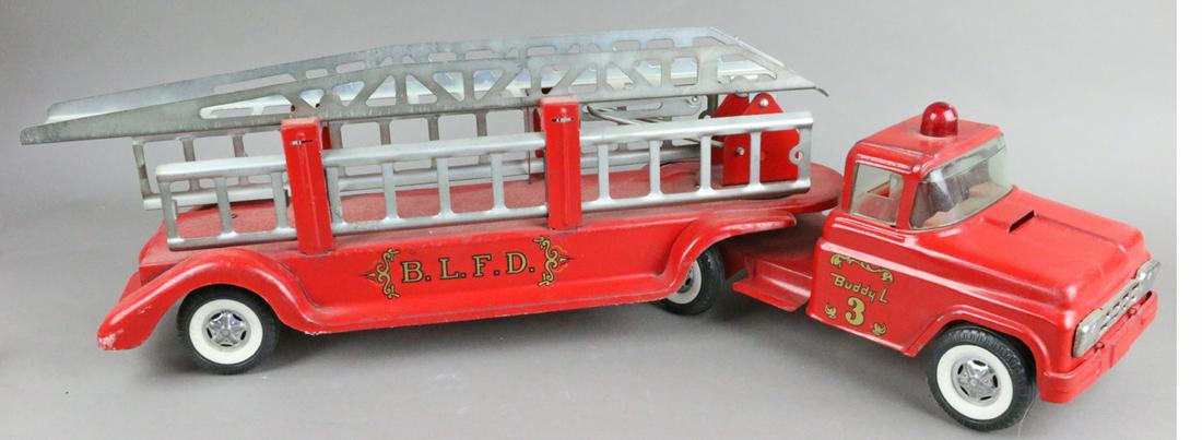 Buddy L Ladder Truck: Buddy L Ladder Truck1950s 26 inches pressed steel