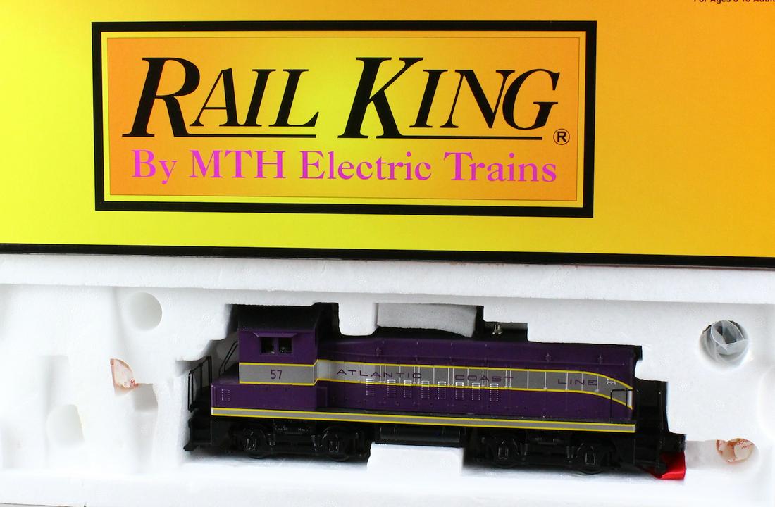 MTH Rail King Atlantic Coast Line SW 8 Switcher Diesel (1 of 3)