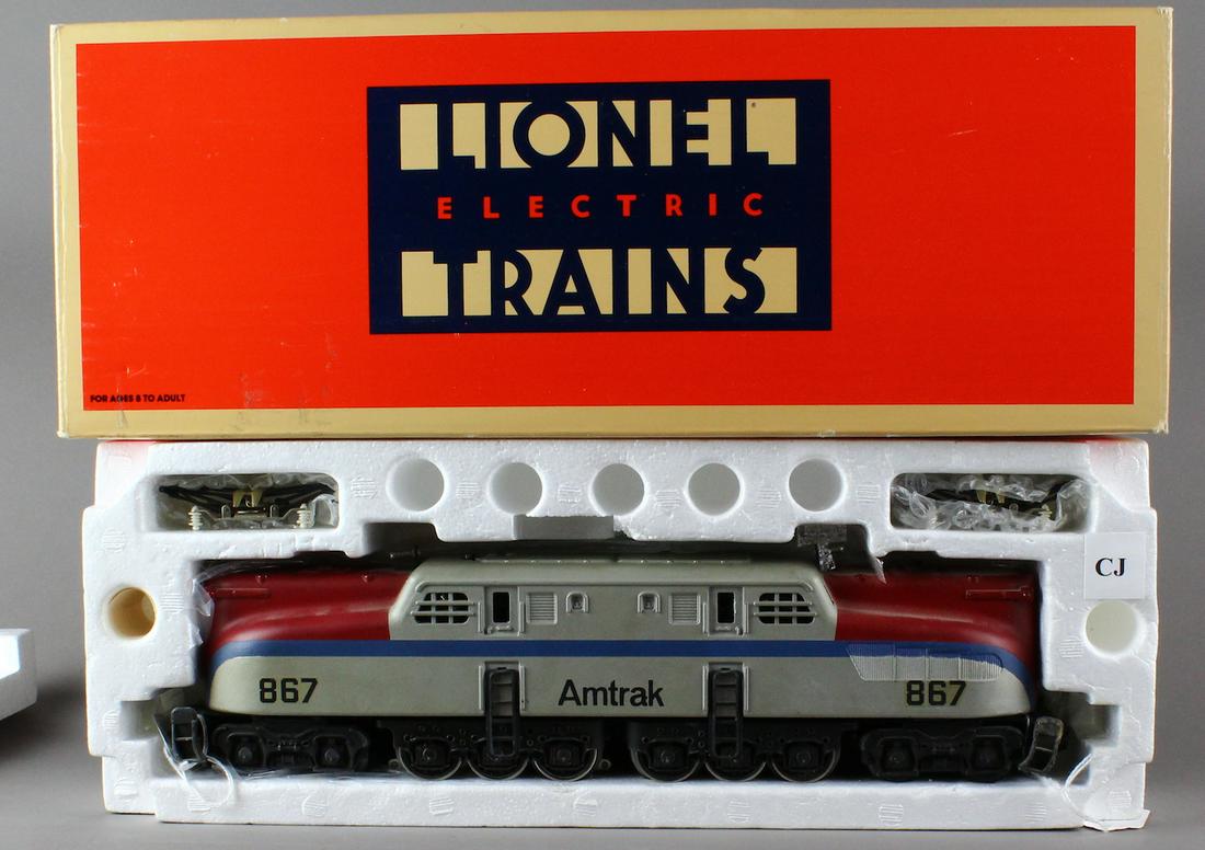 Lionel Amtrak GG-1 867 Diesel in Box (1 of 4)