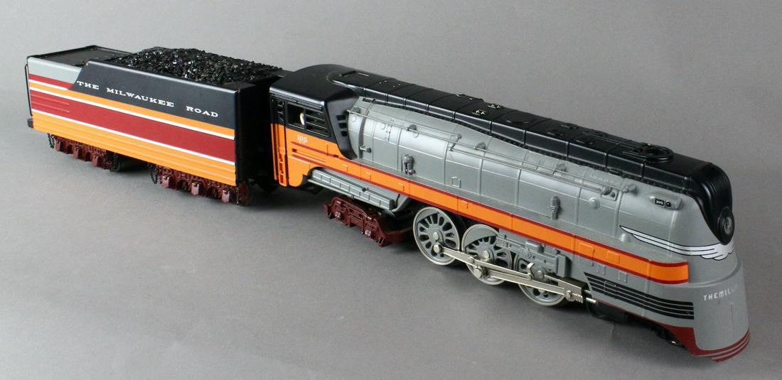 MTH Rail King Milwaukee Road #105 Hiawatha Engine & Ten (1 of 4)