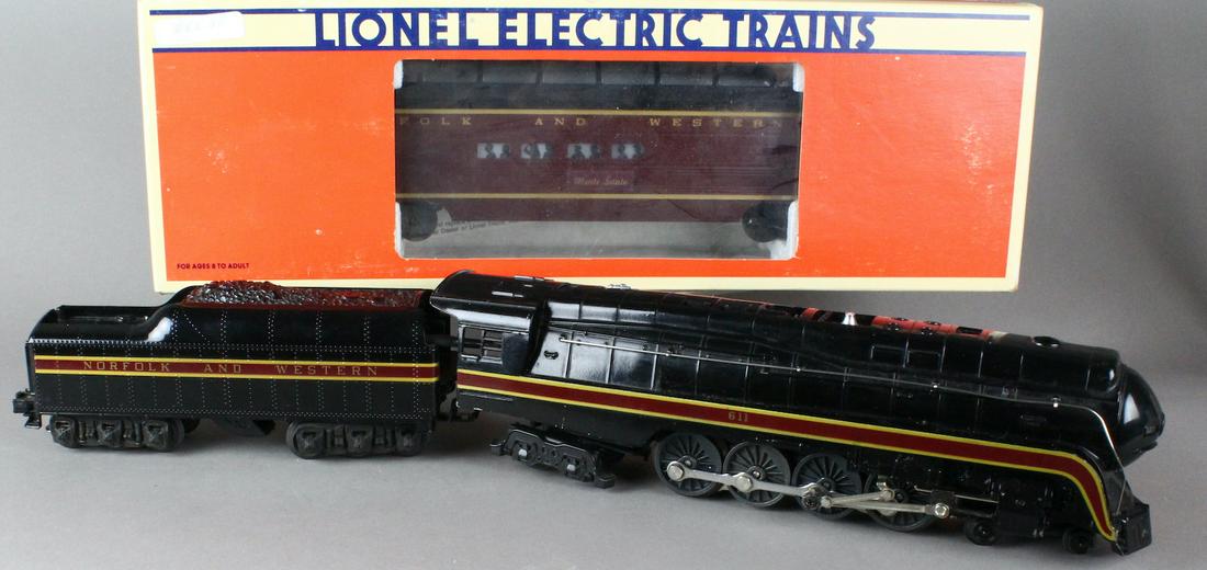 Lionel Norfolk & Western Engine & Tender & Passenger (1 of 4)