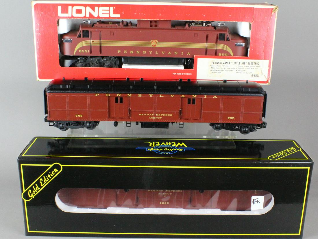 Lionel PRR 8551 Little Joe & 2 Weaver PRR Cars (1 of 2)