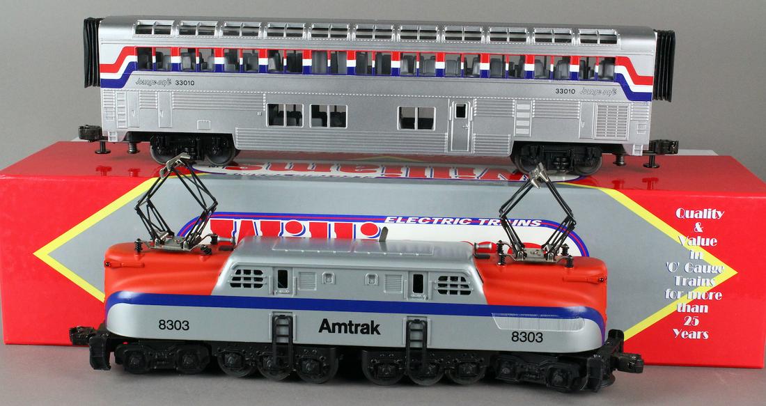 Williams Amtrak 8303 Engine & MTH 33010 (1 of 3)