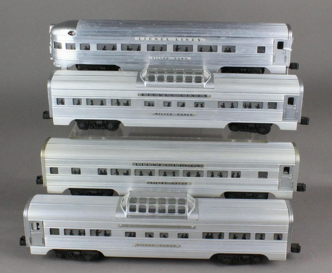 Lionel Lines Silver Set Passenger Cars (1 of 3)