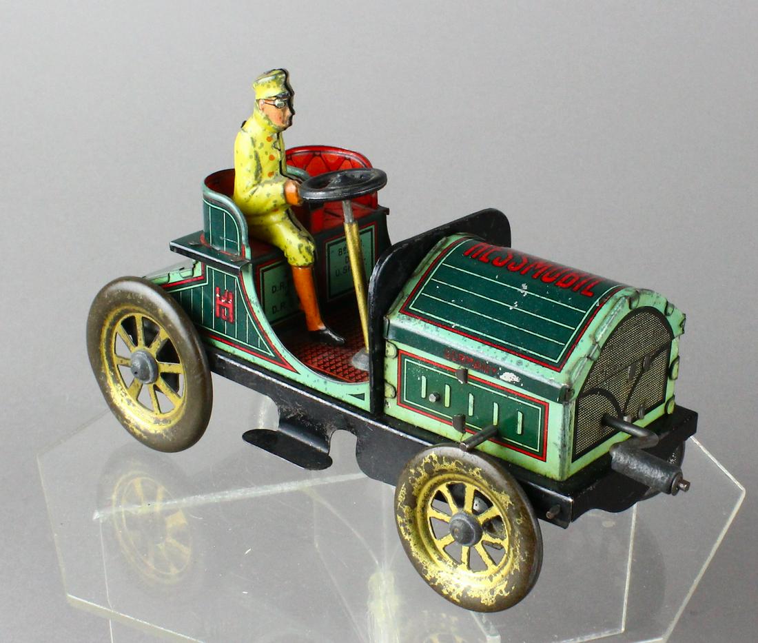 1914 Hess German Tin Race Car Spider & Driver (1 of 5)