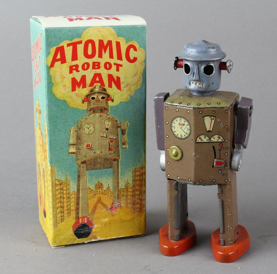 Atomic Robot Man Early Japan Tin Wind Robot (1 of 3)