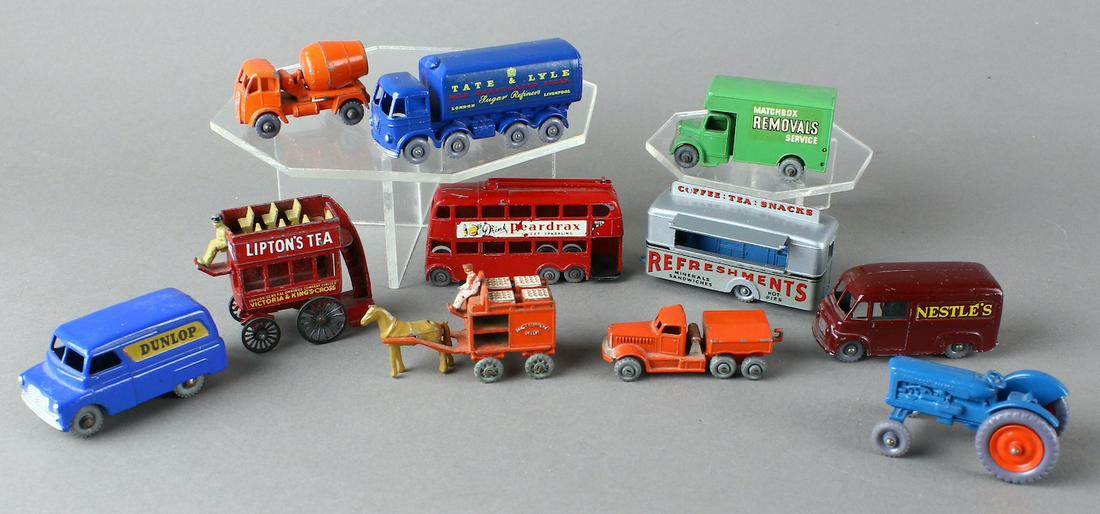 Matchbox Lesney Grey Wheels (1 of 5)