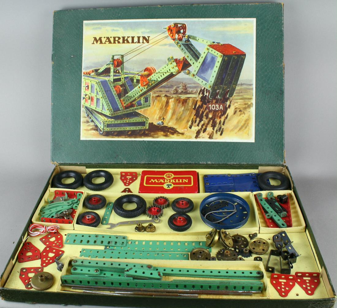 Marklin 103A Construction Set in Box (1 of 3)