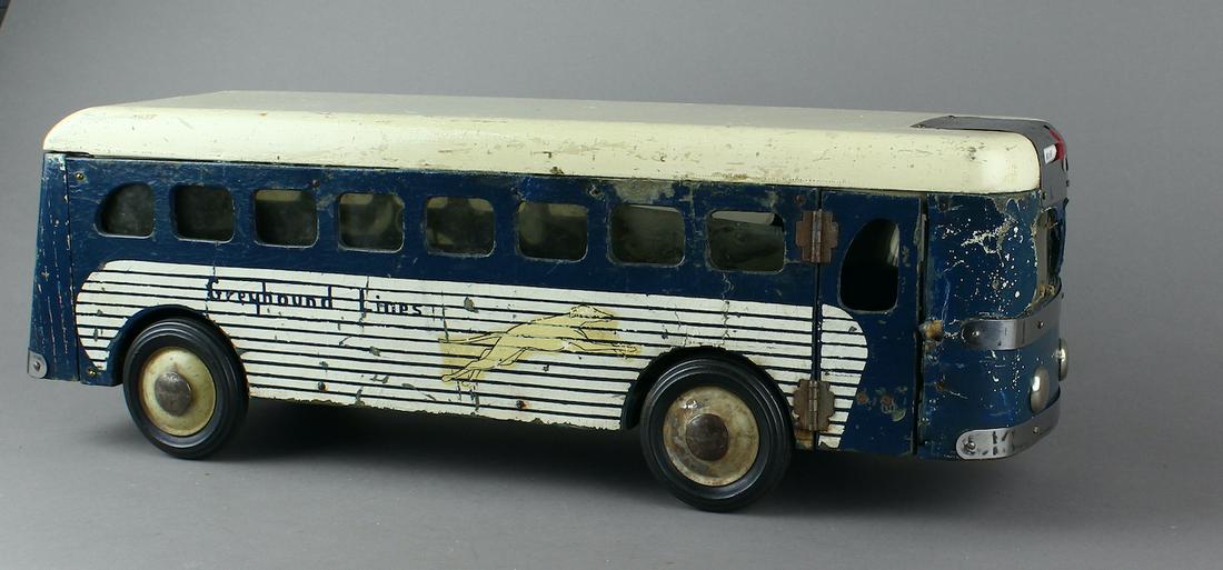 Buddy L Greyhound Bus (1 of 4)