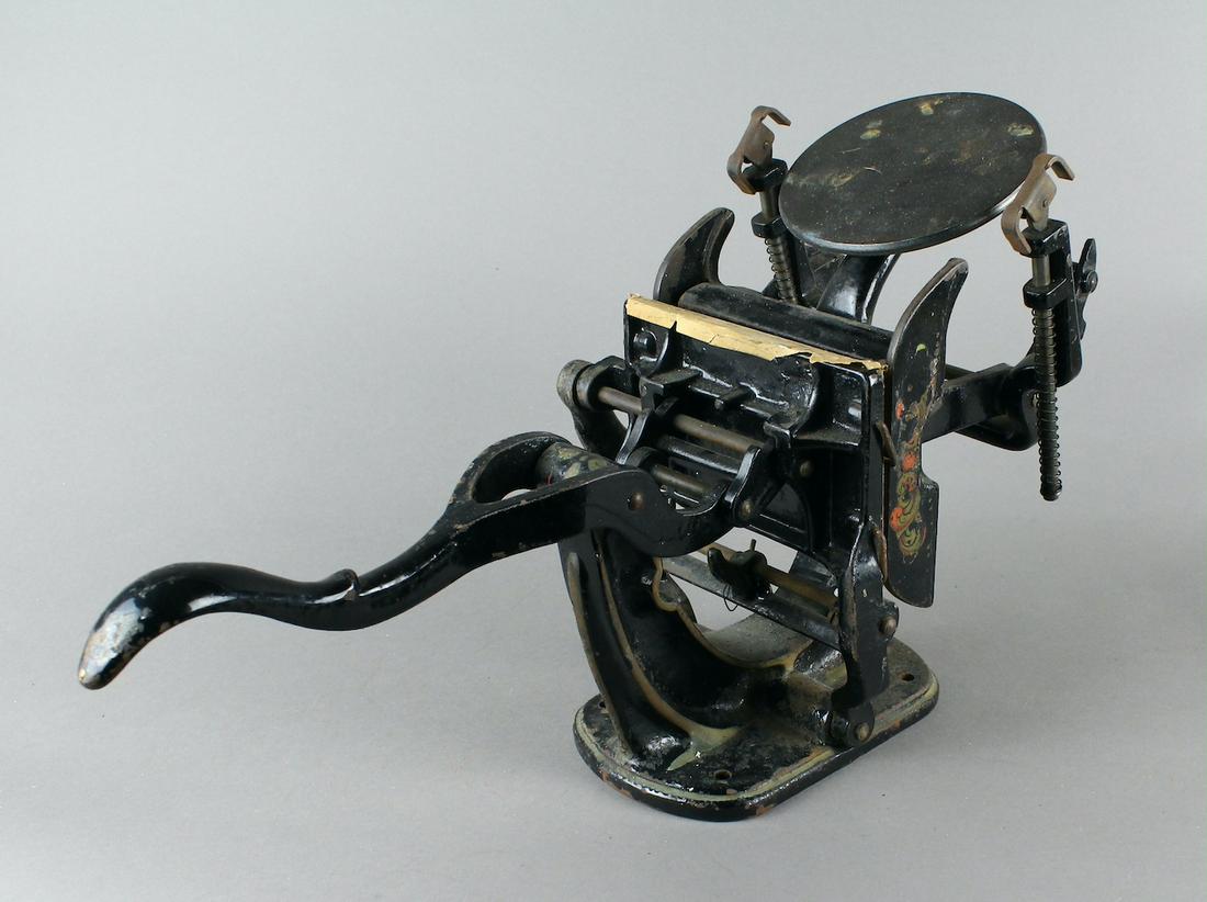 c.1890 Cast Iron Miniature Printing Press Hand Painted (1 of 7)