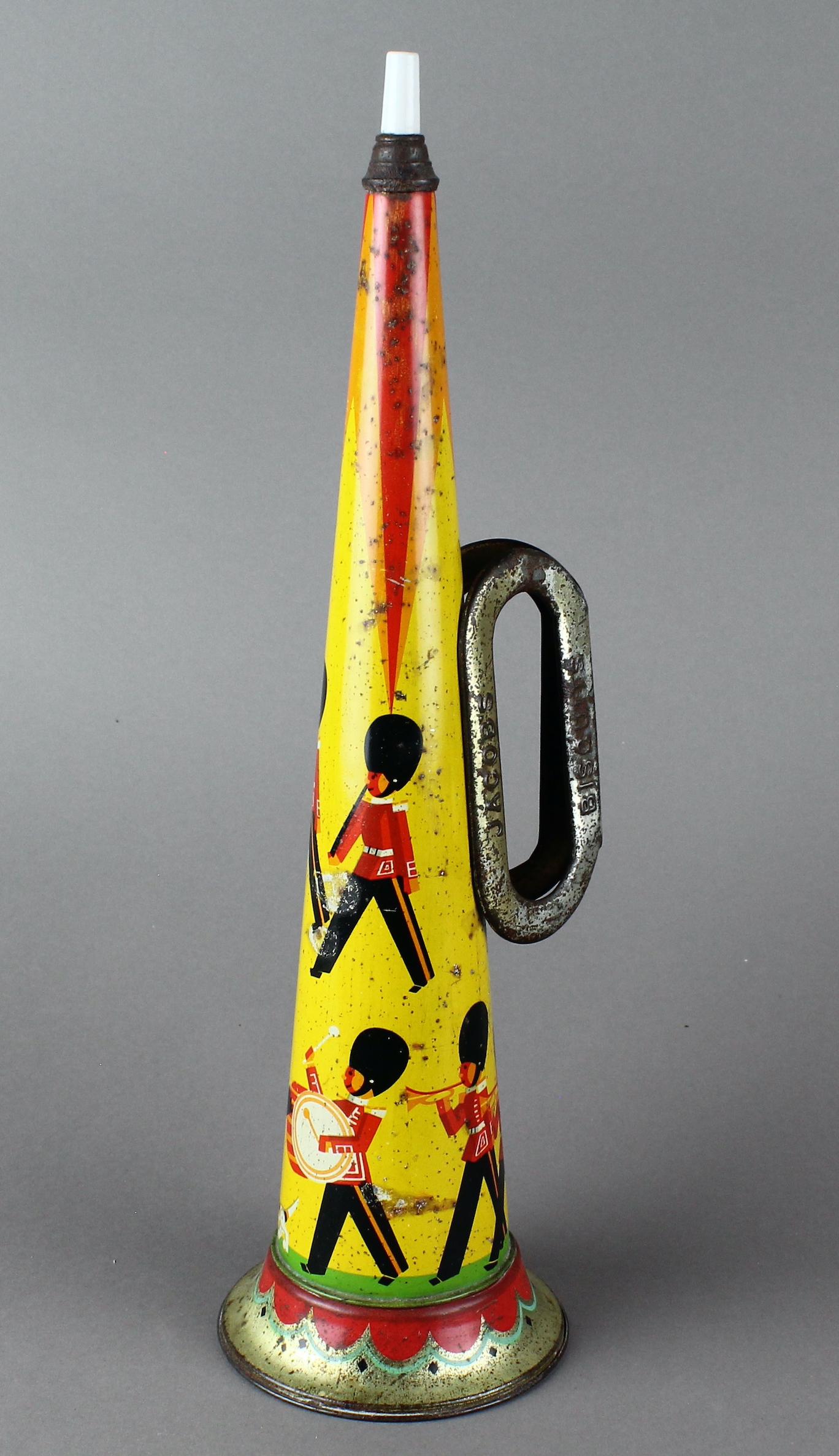 Jacob's Biscuit Tin Parade Horn (1 of 4)