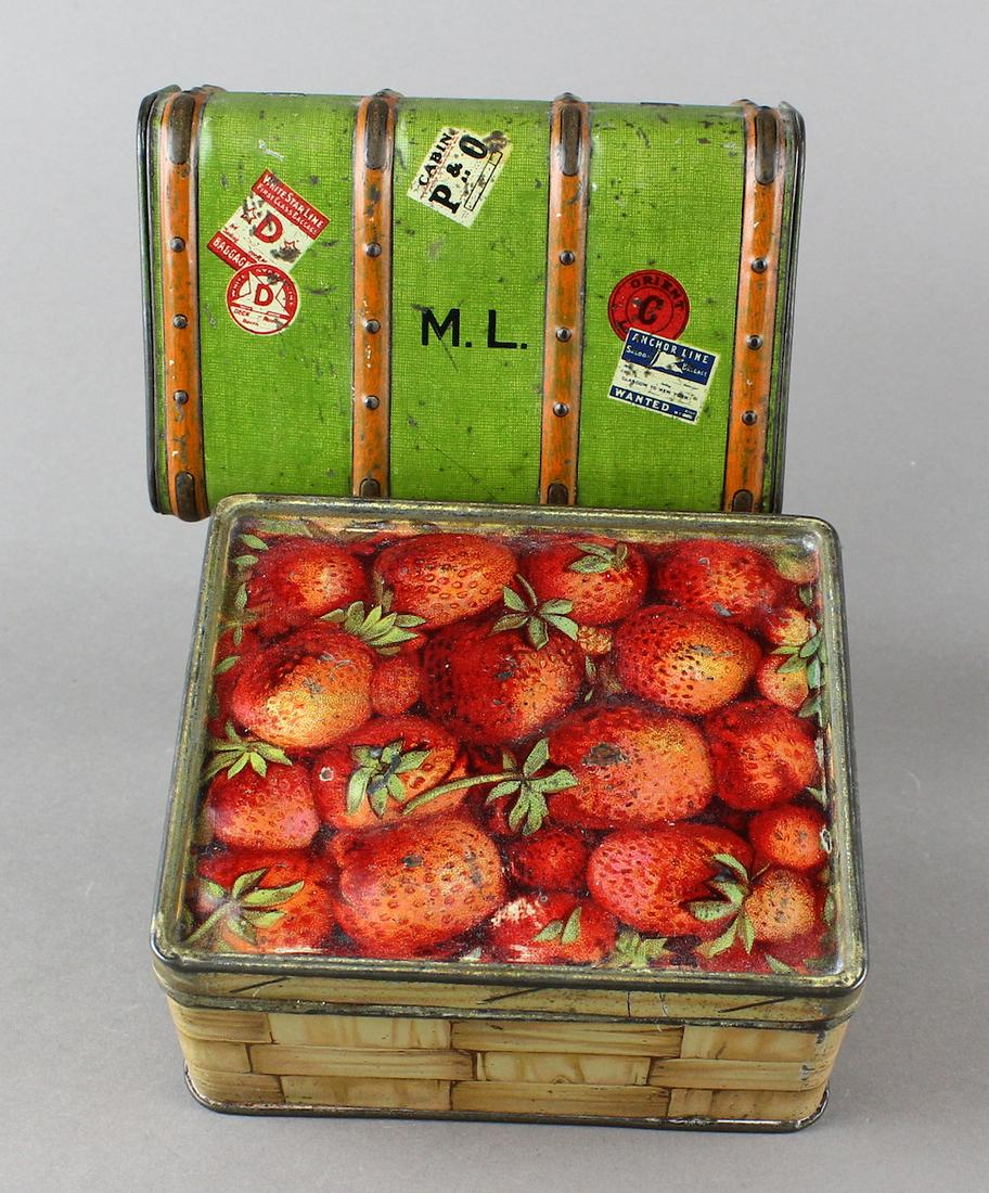 Travel Trunk & Strawberry Box Biscuit Tins MacFarlane (1 of 4)