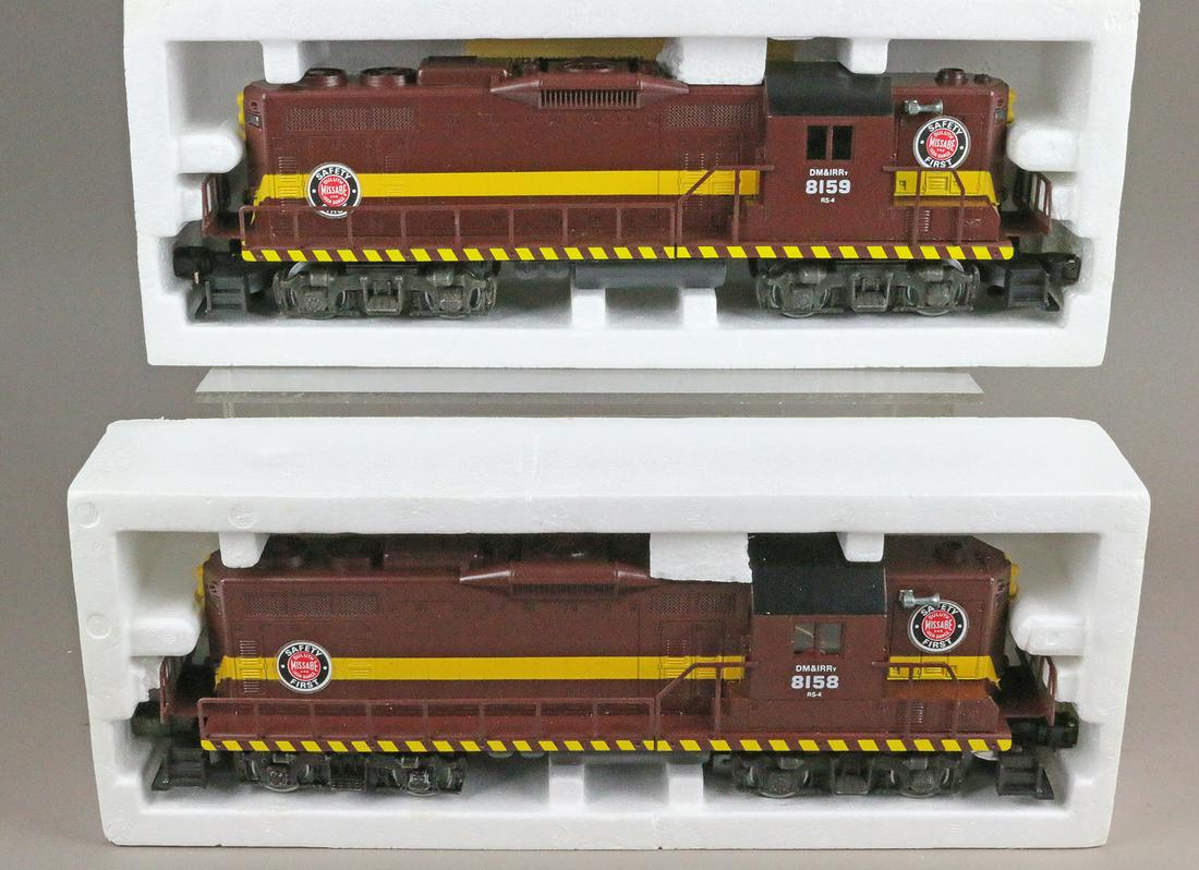 Lionel Engine Lot In Box (1 of 2)